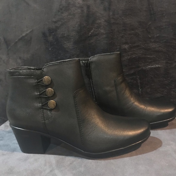 clarks emslie monet heeled ankle boot